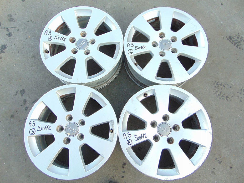 1x Alufelge 16 Zoll 6.5" 5x112 50ET Glanz Silber 8P0601025A Audi B6 Rim Wheel