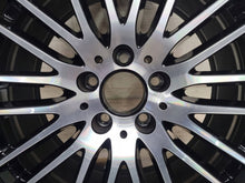 Laden Sie das Bild in den Galerie-Viewer, 1x Alufelge 18 Zoll 8.5&quot; 5x112 52ET A2064015000 Mercedes-Benz W206 Rim Wheel