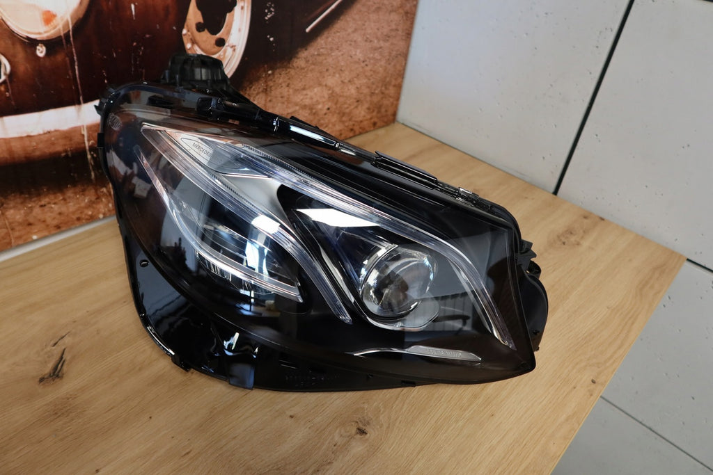Frontscheinwerfer Mercedes-Benz W213 A2139069202 LED Rechts Headlight SCH2223166328ns