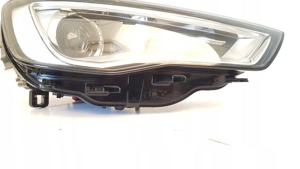 Frontscheinwerfer Audi A3 8V0941044L Xenon Rechts Scheinwerfer Headlight