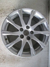 Laden Sie das Bild in den Galerie-Viewer, 1x Alufelge 17 Zoll 7.5" 5x112 38ET Glanz Silber Audi A4 Rim Wheel FEL8141935322tr