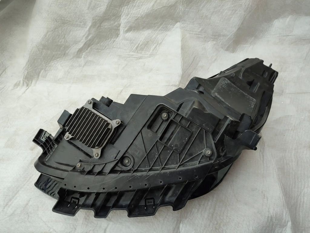 Frontscheinwerfer Tesla Model 3 Y 1514953-00-D Full LED Rechts oder Links