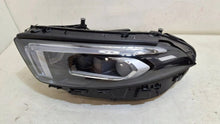 Laden Sie das Bild in den Galerie-Viewer, Frontscheinwerfer Mercedes-Benz A1779065303 Links Scheinwerfer Headlight