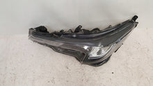 Laden Sie das Bild in den Galerie-Viewer, Frontscheinwerfer Toyota Corolla 8115002S60 LED Links Scheinwerfer Headlight