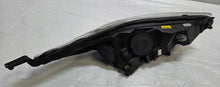 Laden Sie das Bild in den Galerie-Viewer, Frontscheinwerfer Ford Fiesta I C1BB-13W030-AE 7C3E13-2AA467 Links Headlight SCH8862592396wm