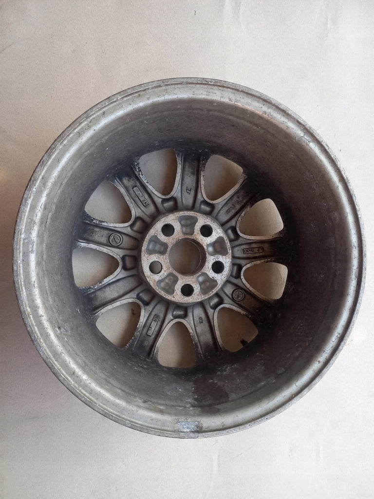 1x Alufelge 15 Zoll 6.0" 5x100 39ET Matt Silber 42611-2B010 Toyota Carina E