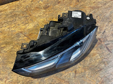 Laden Sie das Bild in den Galerie-Viewer, Frontscheinwerfer Audi A5 8T0941005C Xenon Links Scheinwerfer Headlight