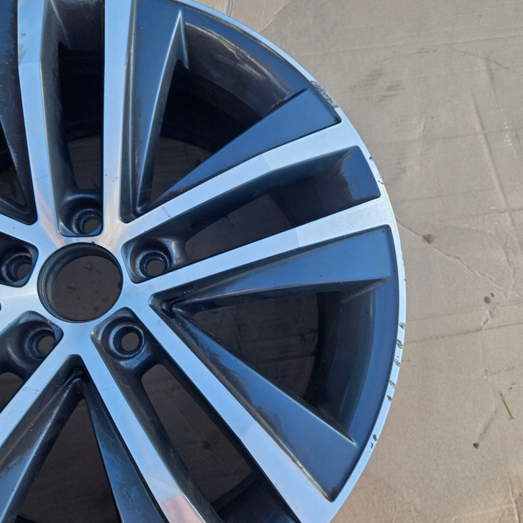 1x Alufelge 18 Zoll 6.0" 5x112 35ET 7N0601025F Seat Alhambra Sharan Rim Wheel FEL9197919091qu