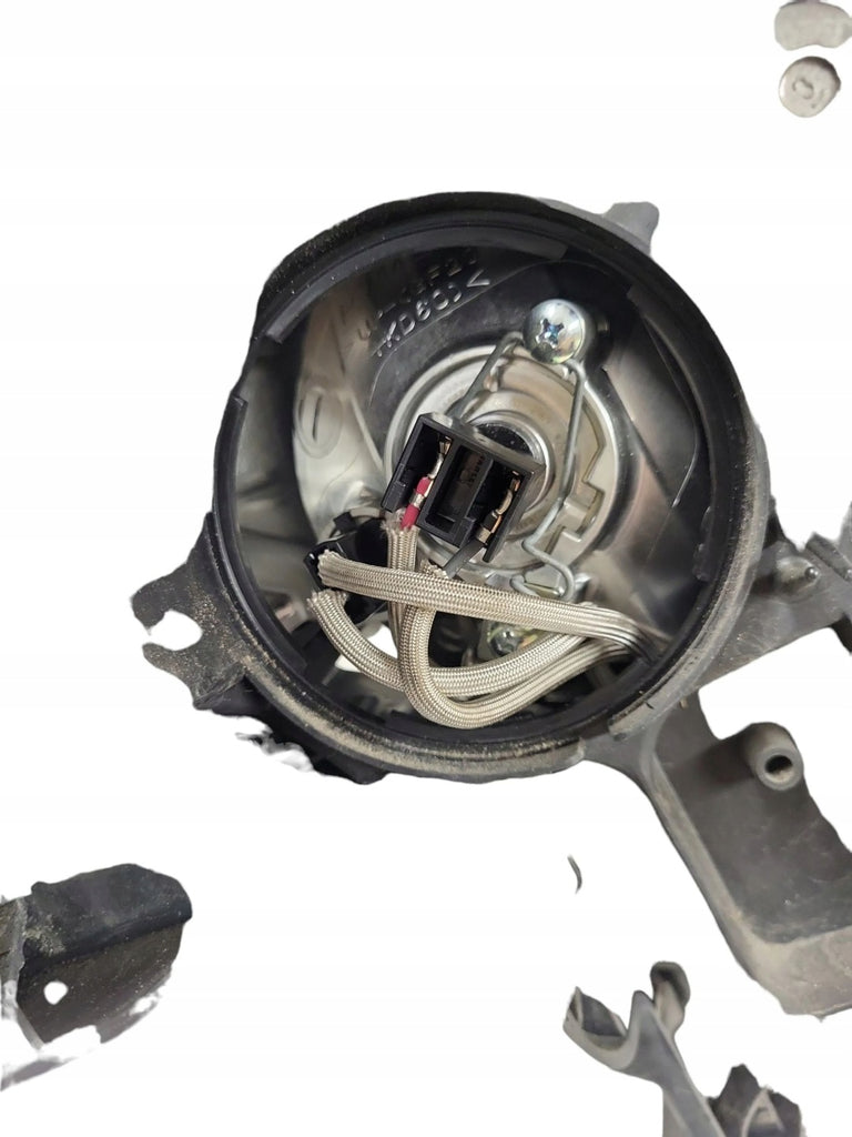 Frontscheinwerfer Citroën C-Crosser 8301A819 Links Scheinwerfer Headlight SCH3263019473ej