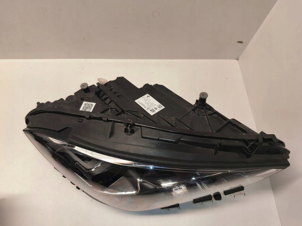 Frontscheinwerfer Mercedes-Benz Cla X118 C118 A1189061601 LED Rechts Headlight SCH5357781993jz