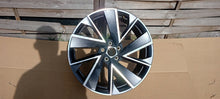 Laden Sie das Bild in den Galerie-Viewer, 1x Alufelge 20 Zoll 8.0&quot; 5x112 45ET 5LA601025 Skoda Enyaq Rim Wheel