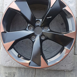 1x Alufelge 18 Zoll 7.5