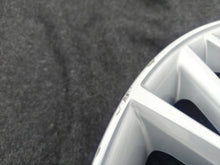 Load image into Gallery viewer, 1x Alufelge 18 Zoll 7.0&quot; 5x114.3 50ET PW457-10000 Toyota C-Hr Rim Wheel