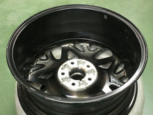 Load image into Gallery viewer, 1x Alufelge 18 Zoll 7.5" 5x114.3 50ET 52910CM300 Hyundai Rim Wheel FEL7845230270gx
