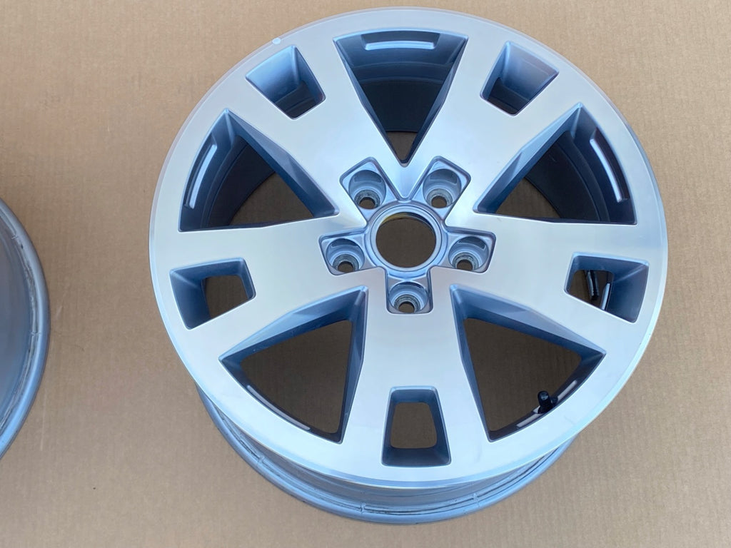 4x Alufelge 17 Zoll 8.0" 5x120 49ET Glanz Silber 2H0601025 VW Amarok Transporter FEL1106070609xx