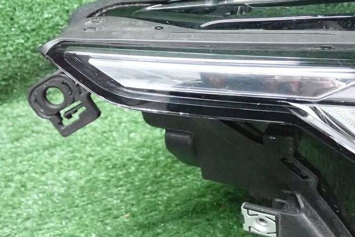 Frontscheinwerfer VW Golf VIII 5H1941006 Rechts Scheinwerfer Headlight SCH6794356717ez