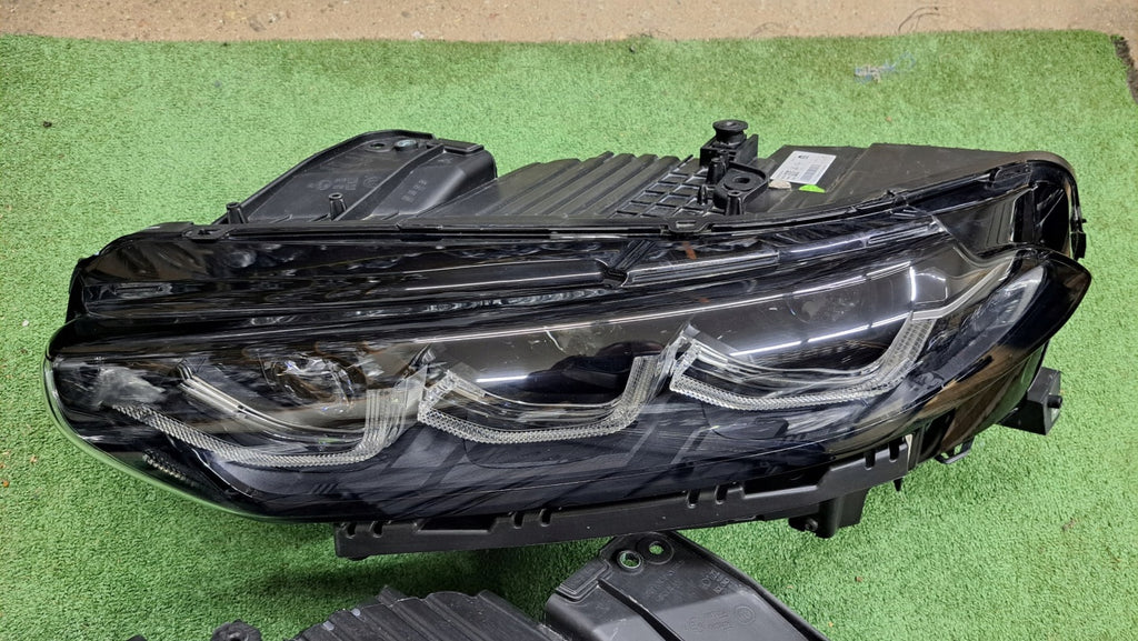 Frontscheinwerfer Alfa Romeo 00505643990 Ein Satz Scheinwerfer Headlight SCH1711616426wg