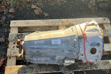 Laden Sie das Bild in den Galerie-Viewer, Getriebe Mercedes-Benz 2052705802 A2052705802 20201867 7252710901 Automatik