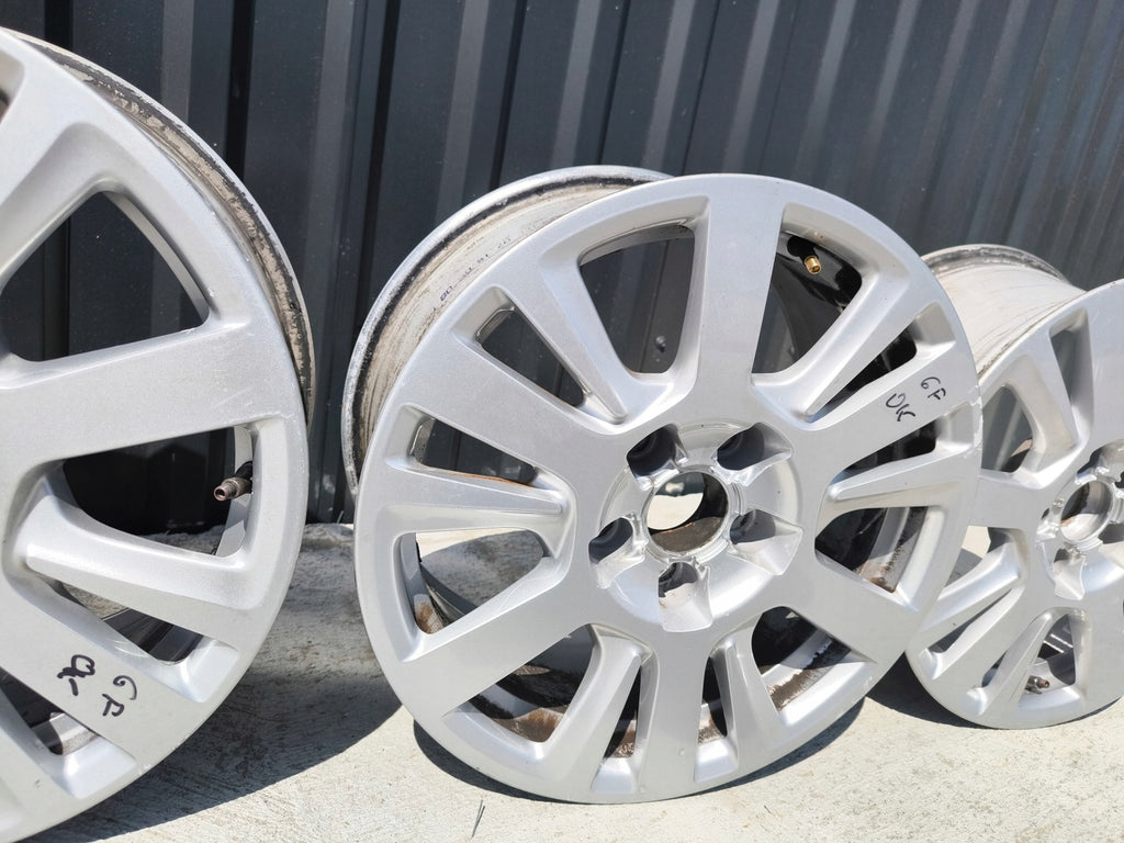 4x Alufelge 16 Zoll 7.0" 5x112 42ET Glanz Silber 4F0601025CF Audi A4 A3