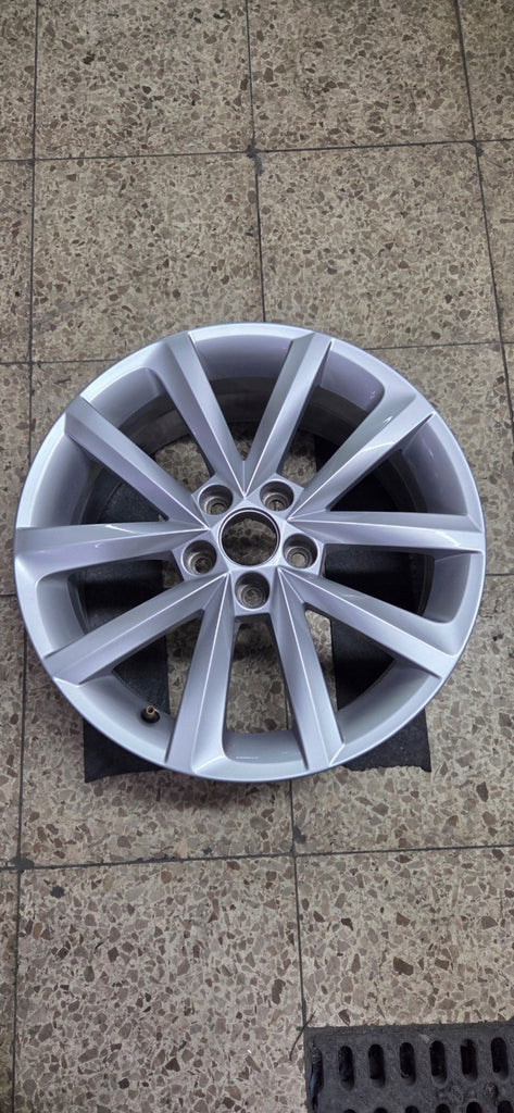 1x Alufelge 16 Zoll 7.0" 5x100 46ET KMR105 Skoda Rapid Rim Wheel FEL3019462414ns