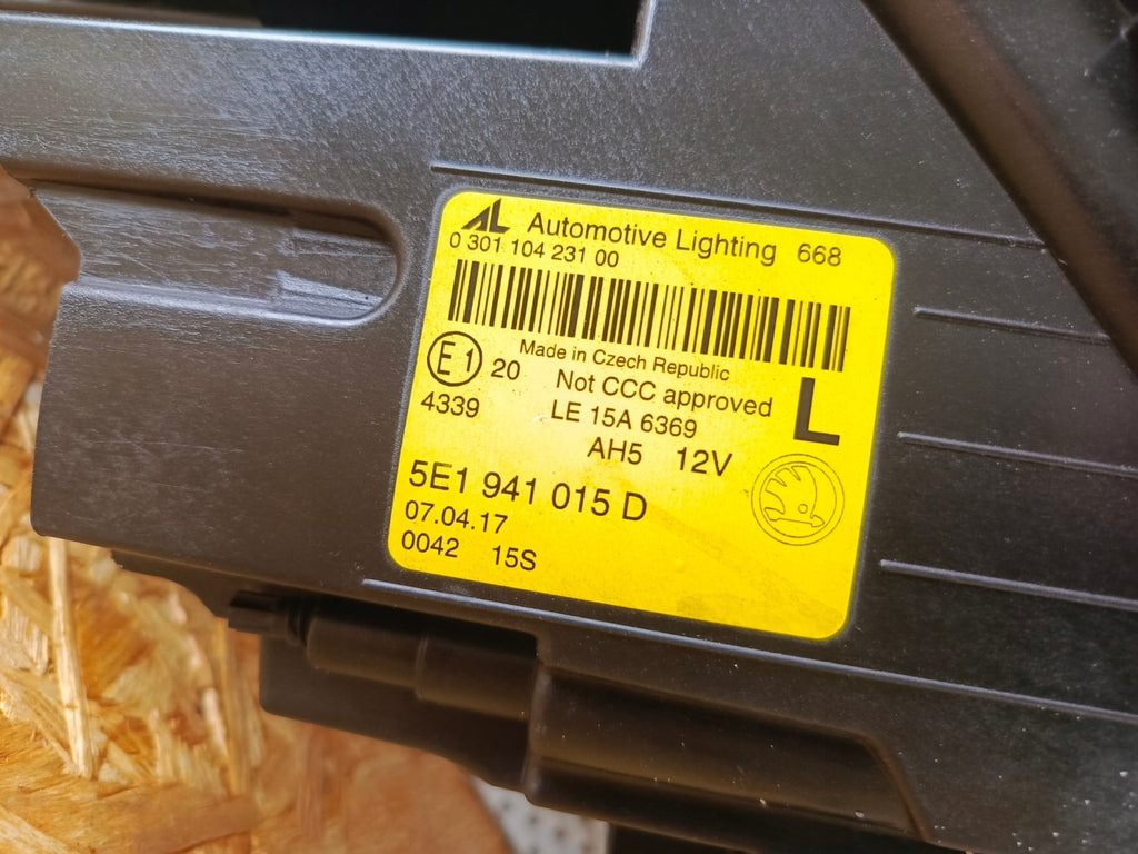 Frontscheinwerfer Skoda Octavia III 5E1941015D Full LED Links Headlight SCH8400542384sg