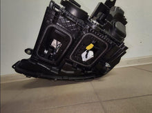 Laden Sie das Bild in den Galerie-Viewer, Frontscheinwerfer Mercedes-Benz W213 A2139066810 LED Rechts Headlight SCH9520350835rh