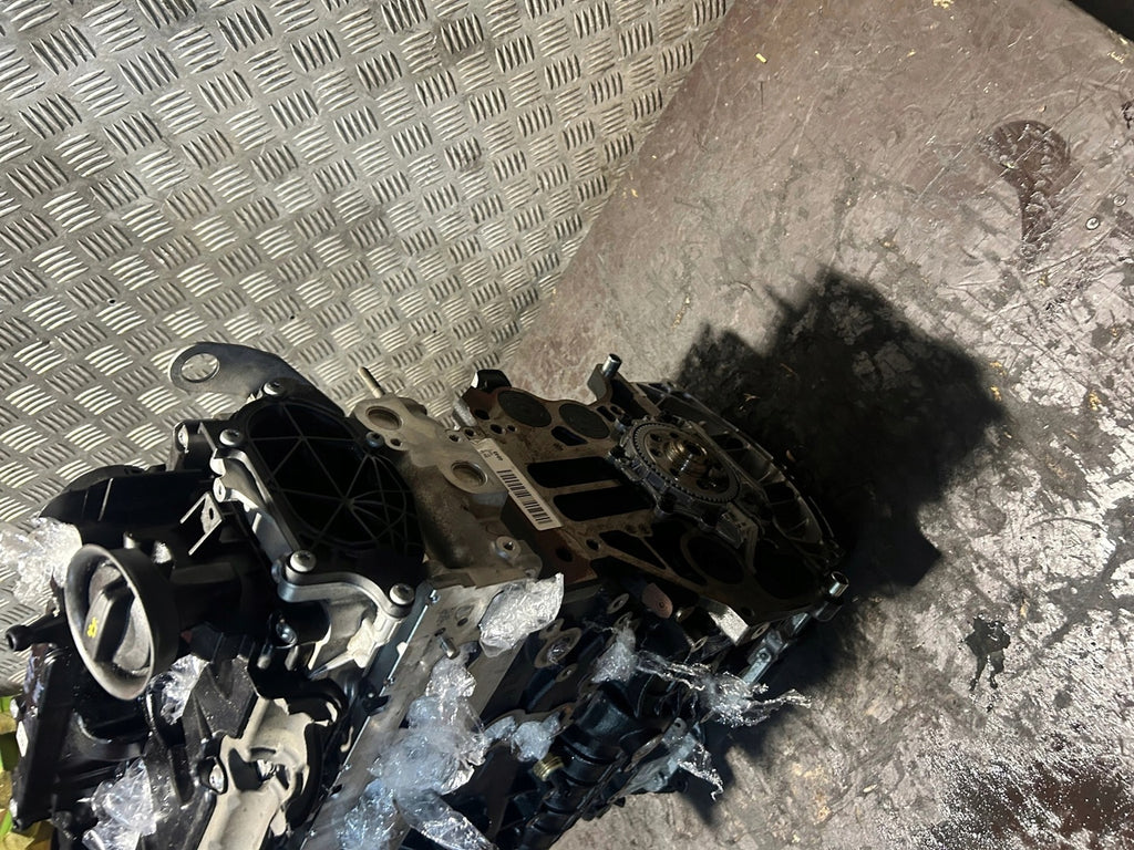 Motor VW Golf VIII DTS 2.0 TDI 150PS 110kW 35TKm Diesel Engine Unkomplett