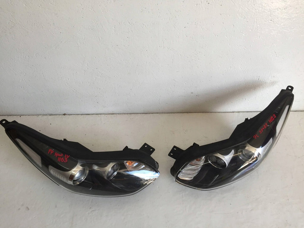 Frontscheinwerfer Kia Sportage IV 92102F1010 92102F1100 Ein Satz Headlight SCH9128736940rc