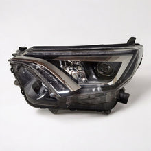 Laden Sie das Bild in den Galerie-Viewer, Frontscheinwerfer Toyota Rav 4 IV W3049 LED Links Scheinwerfer Headlight