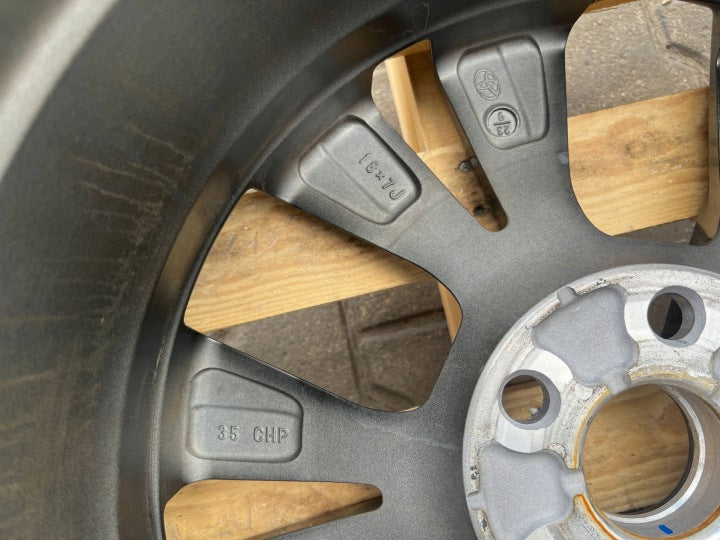1x Alufelge 18 Zoll 5x114.3 Toyota Rav 4 Rim Wheel FEL9192501515ip