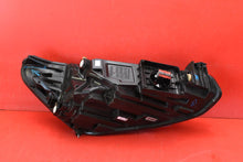 Laden Sie das Bild in den Galerie-Viewer, Frontscheinwerfer Ford Focus MX7B-13E015-ED Links Scheinwerfer Headlight SCH7991809842cy