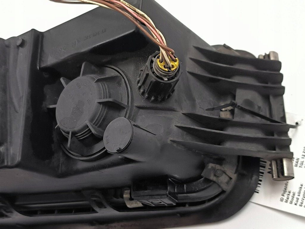 Frontscheinwerfer Man 5690130316 Rechts Scheinwerfer Headlight SCH6107279236th