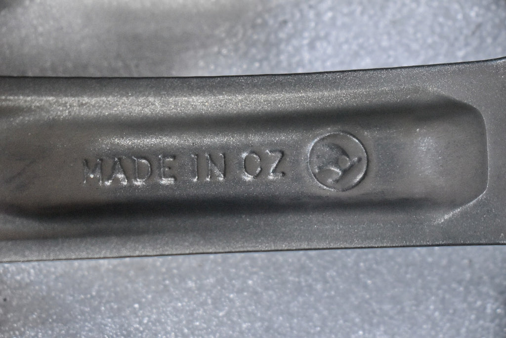 1x Alufelge 18 Zoll 7.5" 5x112 51ET Matt Graphit 5E0601025K Skoda Octavia Iii