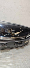 Laden Sie das Bild in den Galerie-Viewer, Frontscheinwerfer Ford Focus NX7B13E014CF LED Rechts Scheinwerfer Headlight SCH9670595558lx