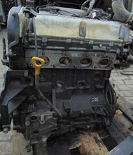 Load image into Gallery viewer, Motor Hyundai Santa I Fe G4JS 2.4 2000 Benzin Engine Komplett