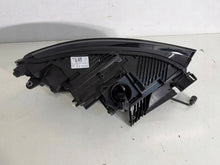 Laden Sie das Bild in den Galerie-Viewer, Frontscheinwerfer Skoda Enyaq IV 5LB941015H LED Links Scheinwerfer Headlight SCH4791694058fl