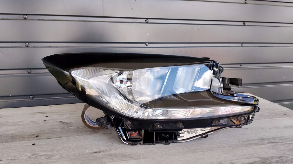 Frontscheinwerfer Toyota Aygo X Rechts Scheinwerfer Headlight SCH5927323093cz
