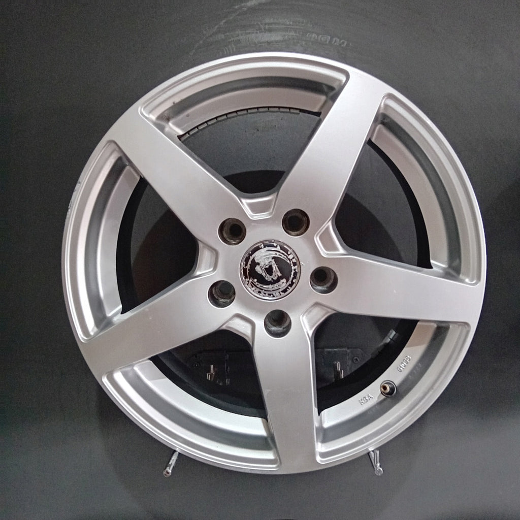 4x Alufelge 16 Zoll 6.5" 5x114.3 40ET Glanz KBA51058 Nissan X-Trail I Rim Wheel FEL4324007221ts