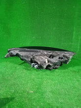 Laden Sie das Bild in den Galerie-Viewer, Frontscheinwerfer Volvo V60 S60 III CSC25964 Rechts Scheinwerfer Headlight SCH4487278781tz