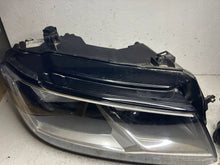 Laden Sie das Bild in den Galerie-Viewer, Frontscheinwerfer VW Tiguan 5NB941005B 5NB941006B Ein Satz Headlight SCH9946558262fy