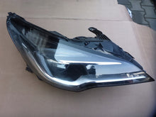 Load image into Gallery viewer, Frontscheinwerfer Opel Astra K 39158006 Rechts Scheinwerfer Headlight SCH9375363790jy