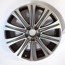 Laden Sie das Bild in den Galerie-Viewer, 1x Alufelge 19 Zoll 8.0&quot; 5x112 43ET A2134010500 Mercedes-Benz Rim Wheel