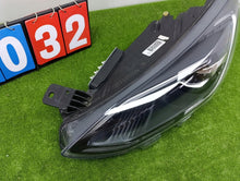 Laden Sie das Bild in den Galerie-Viewer, Frontscheinwerfer Ford Focus JX7B-13E017-AE LED Ein Stück (Rechts oder Links) SCH6200796795mx