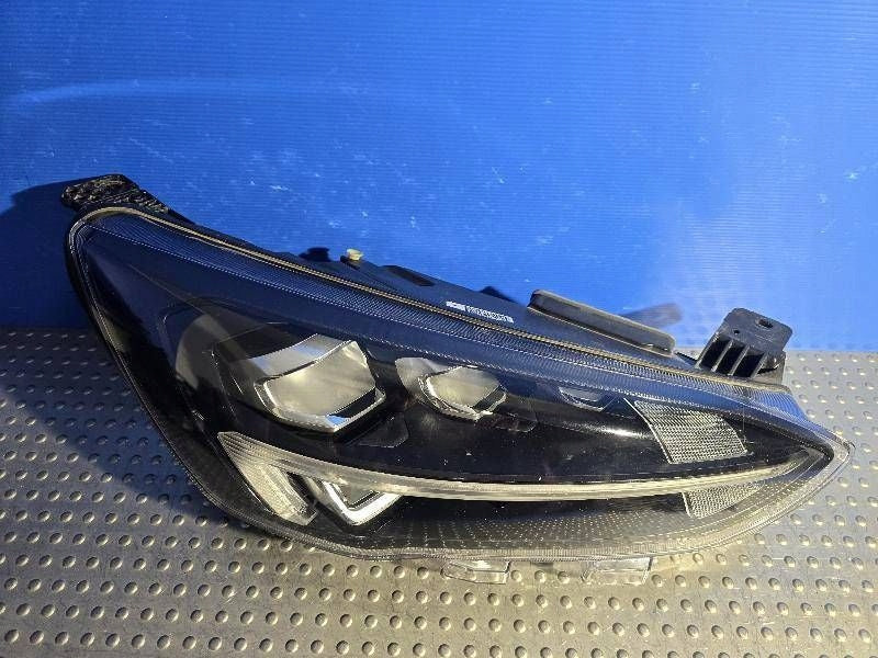 Frontscheinwerfer Ford Focus JX7B-13E014-CE Rechts Scheinwerfer Headlight SCH4864644668lb