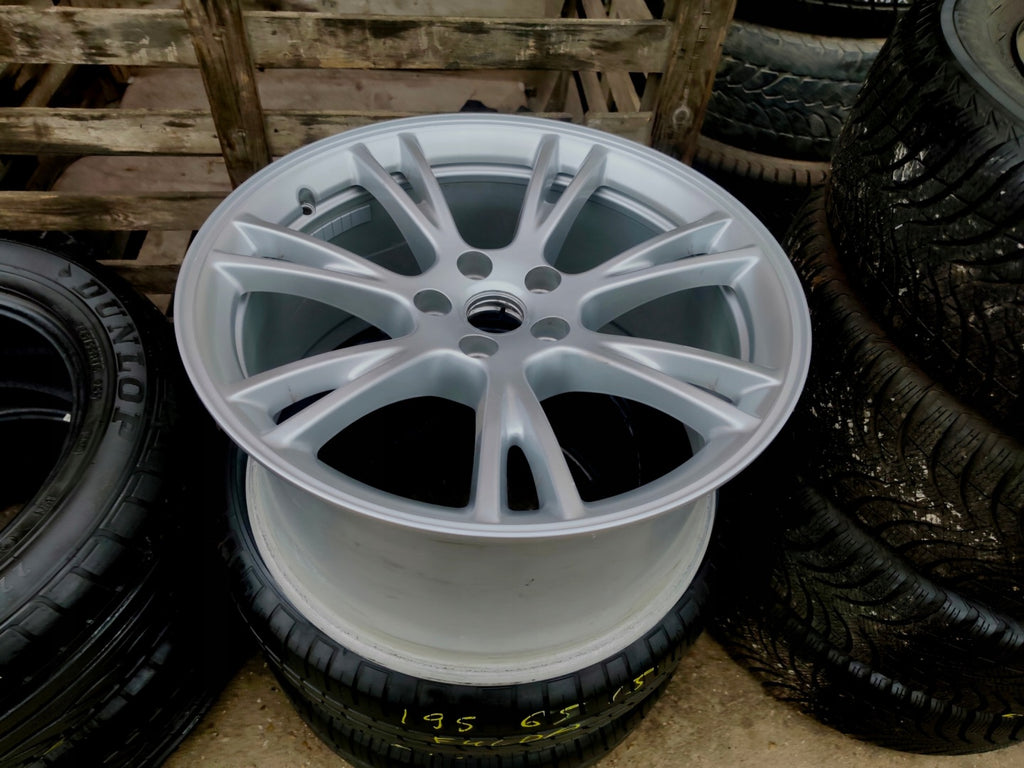 1x Alufelge 19 Zoll 9.5" 5x114.3 45ET Glanz Silber 1188-222-00-C Tesla Model Y FEL9412834419pj