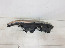 Laden Sie das Bild in den Galerie-Viewer, Frontscheinwerfer Honda Civic VIII 33151-SNB-W02 Links Scheinwerfer Headlight