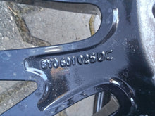Load image into Gallery viewer, 1x Alufelge 19 Zoll 8.0" 5x112 49ET Glanz Schwarz 8Y0601025DC Audi Rim Wheel FEL4292542606fe