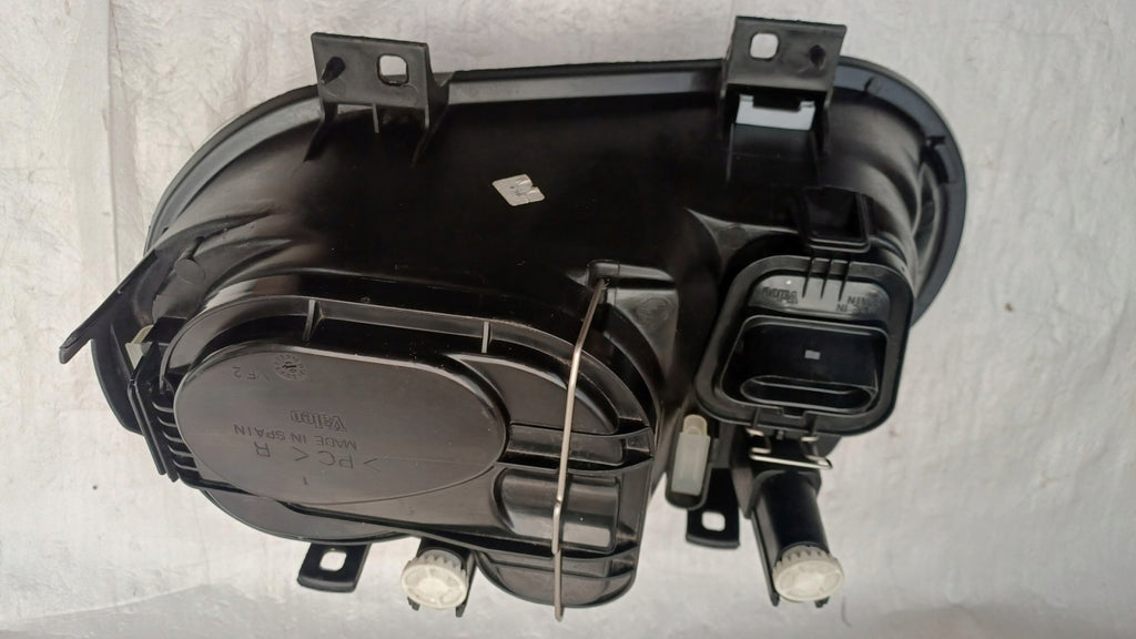 Frontscheinwerfer VW Golf 1J1941015N Ein Stück (Rechts oder Links) Headlight SCH2624041248ps