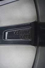 Load image into Gallery viewer, 1x Alufelge 17 Zoll 7.0" 5x112 49ET Glanz Schwarz 5G0601025AK VW Golf Vii FEL5508413499je