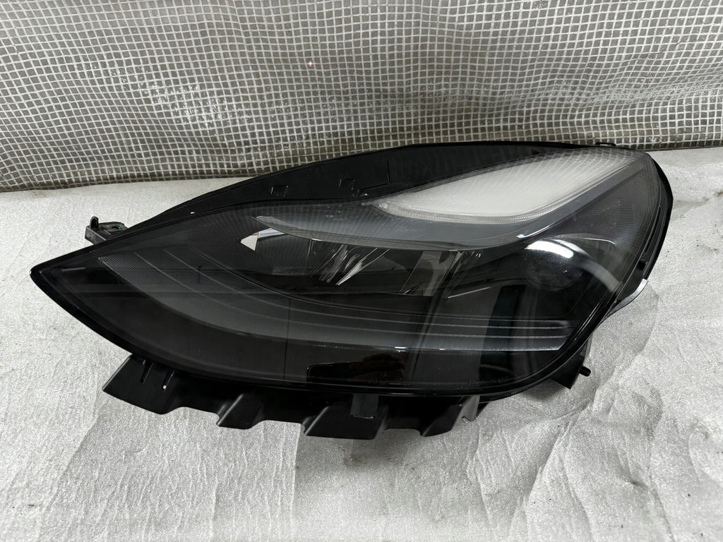 Frontscheinwerfer Tesla 3 1514952-00-D Links Scheinwerfer Headlight